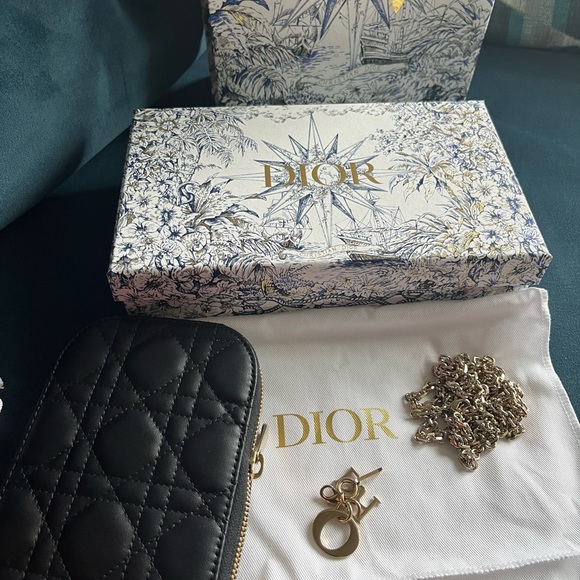 LADY DIOR PHONE HOLDER - Picture 8 of 12